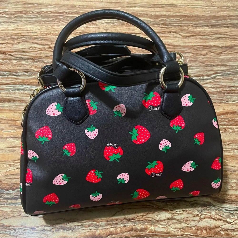 Juicy Couture - Picture 3 of 9